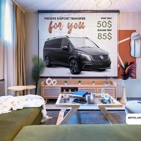 Apartment Artful W/projector In Beyoglu, Cihangir